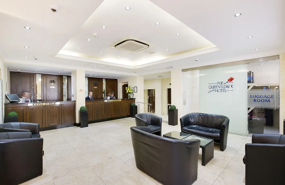 Bright Modern Flat Close To Queensway-1